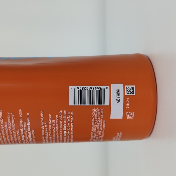 Matix Mega Sleek Conditioner - Picture 4 of 4
